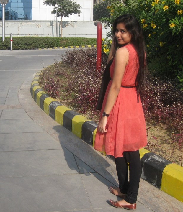 kintyish.com_indian_fashion_blog_pink_dress_outfit_with_jutti_3