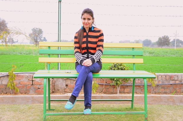 kintyish.com_indian_fashion_blog_orange_winter_outfit_3