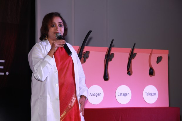 kintyish.com_indianfashionblog_livontalkexperts_tonic_launch_delhi_dr._aparna_Santhanam1