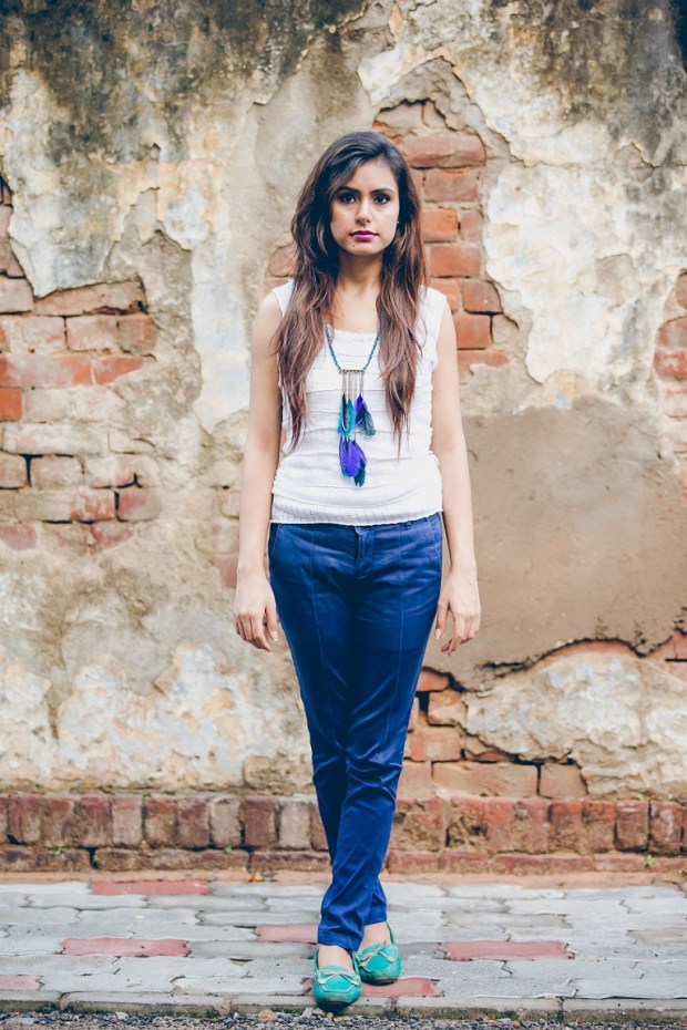 himanshimukhija_kintyish.com_indianfashionblog_feather_post_1.1