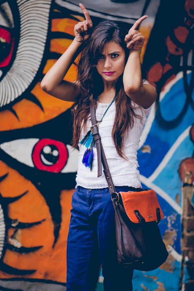 himanshimukhija_kintyish.com_indianfashionblog_feather_post_1.4