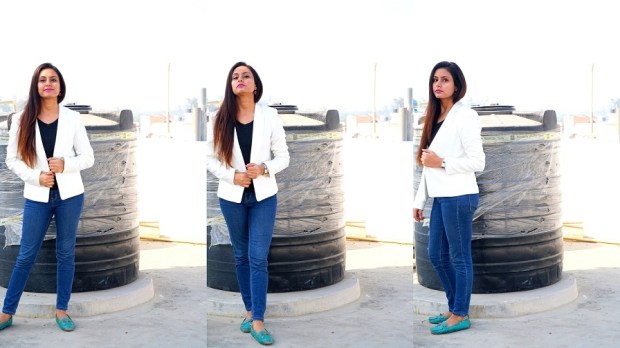 kintyish-com_himanshi-mukhija_-indian-fashion-blogger-_-how-to-style-black-t-shirt-blue-demin-in-multiple-ways_-formal-office-look