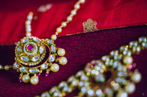 how to curate buy bridal wedding lehenga outfit bridal makeup and jewellery_kintyish.com_indian fashion and lifestyle blog _ himanshi mukhija_4