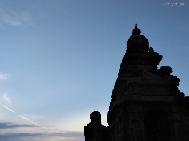 Chennai Mahabalipuram Travel Blog _ Kintyish.com_top best Indian fashion lifestyle travel blog blogger Himanshi Mukhija_11 Mahabalipuram Shore Temple Sunrise and Birds Silhoutte