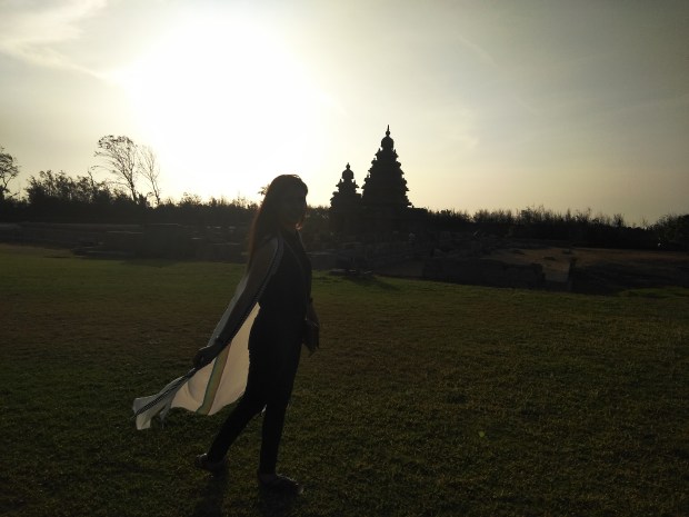 Chennai Mahabalipuram Travel Blog _ Kintyish.com_top best Indian fashion lifestyle travel blog blogger Himanshi Mukhija_17 Mahabalipuram Shore Temple Sunrise and Birds Silhoutte